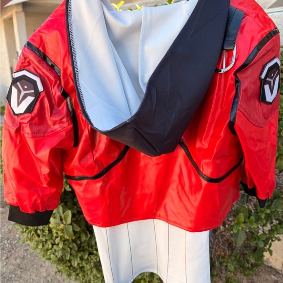 Arcane league of legends Vi cosplay costume all accessories included - Picture 5 of 15